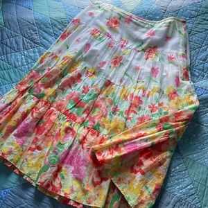 Flowey flowery skirt
